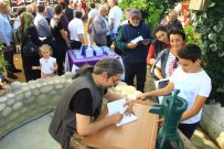 FOTOĞRAF SERGİSİ - Atılgan Kitabını Kuyuda İmzaladı
