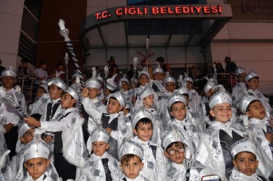 Çiğli'de Toplu Sünnet Töreni