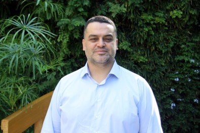 Kendi Hayat Hikayesini 'Çınar' Adını Verdiği Filmiyle Kaleme Aldı