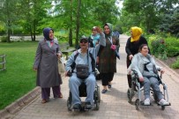 ÜMRANİYE BELEDİYESİ - Ümraniye Belediyesinden 14 Yıldır Engel Tanımayan Hizmetler