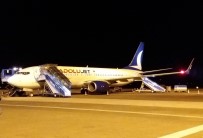 UÇAK TRAFİĞİ - 9 Ayda 1 Milyon 308 Bin 272 Yolcu Hizmet Aldı