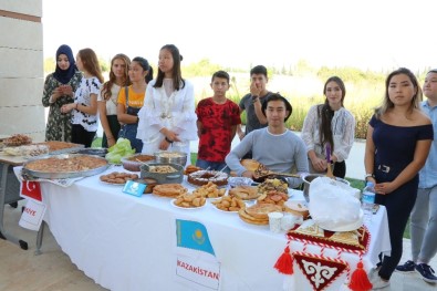 Dünya Mutfakları Akdeniz Üniversitesi'nde
