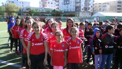 Beşiktaş'tan Cizreli 10 Bin Çocuğa Forma