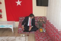 MEHMET HALİS AYDIN - Kaymakam Aydın'dan Şehit Ailelerine Ziyaret