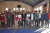 BADMINTON - Kayyum Uzan Açıklaması 'Çocukların Eline Molotof Değil Top Verelim'