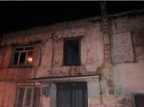 Manisa'da Aynı Binada Bir Gecede İki Yangın