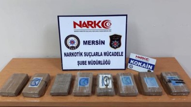 Mersin'de Muz Yüklü Gemiden 9 Kilo 400 Gram Kokain Çıktı