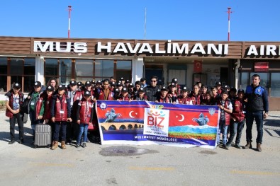 Muşlu Çocukla İstanbul Ve Çanakkale'ye Gönderildi