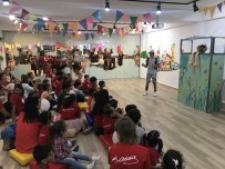 BREMEN MıZıKACıLARı - Oasis Mini Kulüp'te Her Cumartesi Çocuk Tiyatroları Başlıyor