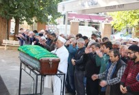 CELAL BAYAR ÜNIVERSITESI - Silahlı Saldırıda Ölen Adam Son Yolculuğuna Uğurlandı