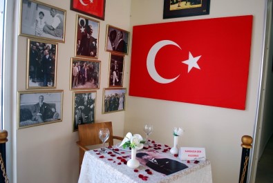 Atatürk İçin 'Sonsuza Dek Rezerve Masası' Oluşturuldu