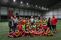 ALPARSLAN TÜRKEŞ - Başkan Baran'dan Sporcu Öğrencilere Destek