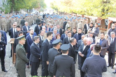 Dadaşlar Şehitliği'nde Anma Töreni