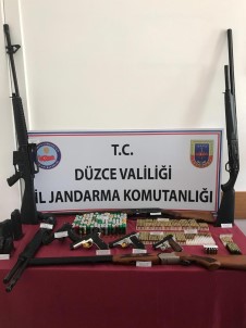 Jandarmadan Kaçak Silah Operasyonu Açıklaması 2 Tutuklama