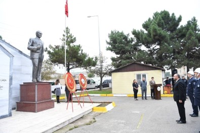 Kartepe'de Atatürk Anıldı