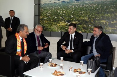 Kayserispor'da Erol Bedir Yeniden Başkan Seçildi