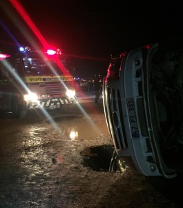 Mardin'de Servis İle Otomobil Çarpıştı Açıklaması 6 Yaralı