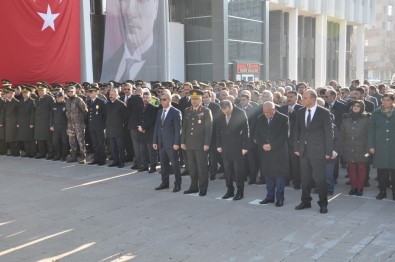 Ulu Önder Atatürk Kars'ta Anıldı