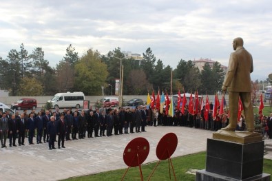 Zara'da Atatürk Büstü Törenle Açıldı