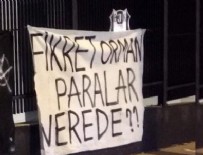 Beşiktaş tribünlerinden Fikret Orman'a tepki