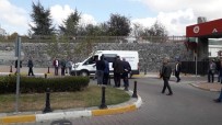 KUTLAY - Eski Kocası Tarafından Öldürülen Kadın Ve Kardeşinin Cenazesi Ailesine Teslim Edildi
