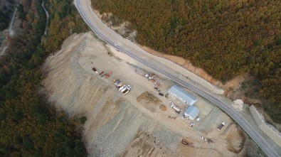 Uludağ'ın Eteklerinde 40 Yıllık Özlem Bitiyor, Dağ İlçelerine Ulaşım İçin Tünel İnşaatı Başladı