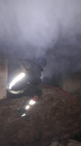 Van'da Korkutan Kömürlük Yangını
