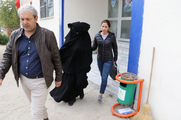 O genç kız tutuklandı
