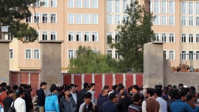 Afganistan'da FETÖ'ye Ait Okula Baskın