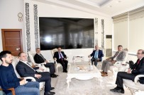UĞUR POLAT - Başkan Polat, Eski Vali Ulvi Saran'ı Kabul Etti