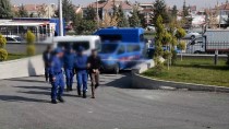 ZENGEN - Kaçak Kazdıkları Tünelde Yakalandılar