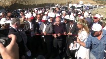 SINIR KAPISI - Kıbrıs'ta Derinya Ve Aplıç Sınır Kapıları Açıldı