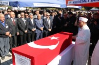 BURHANETTIN KOCAMAZ - Şehit Gömüleceği Yeri Bile Göstermiş