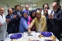 YENIDOĞAN - Yenidoğan Ünitesi'nde 'Dünya Prematüre Haftası' Nedeniyle Pasta Kesildi