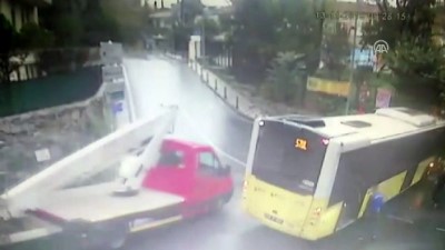 Beşiktaş'ta Belediye Otobüsü Kaza Yaptı Açıklaması 9 Yaralı