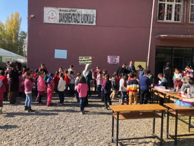 Malazgirtli Miniklerden Lösemili Çocuklar İçin Kermes