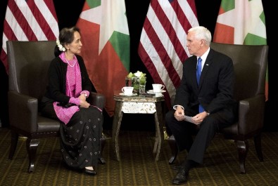 ABD Başkan Yardımcısı Pence Açıklaması 'Rohingya Müslümanlarına Yapılan Zulüm Kabul Edilemez'