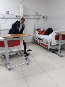 Derik'te 70 Öğrenci Hastaneye Kaldırıldı