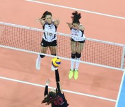 EBRAR - Vakıfbank, Galatasaray'a Set Vermedi