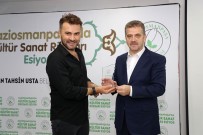 ATOM BOMBASı - Abdurrahman Uzun Açıklaması Algı Operasyonlarına Karşı Değerlerimize Bağlı Kalmalıyız