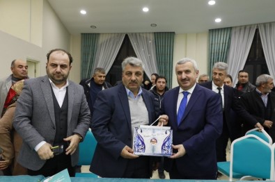 Başkan Baran Mahalle Teşkilatlarıyla Görüşüyor