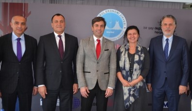 İstanbul Ekonomi Zirvesiyle 4 Milyar TL İş Hacmi Hedefleniyor