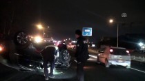 Kaza Yapan Sürücü Otomobilini Terk Etti