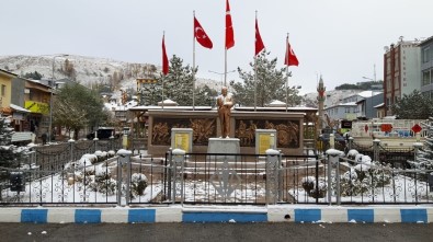Sivas'ta Kar Yağışı Etkili Oldu