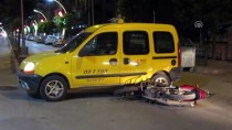 Afyonkarahisar'da Taksiyle Çarpışan Motosikletin Sürücüsü Öldü