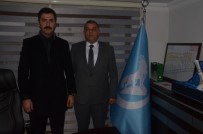 Başkan Aday Adayı Bıyık Çalmadık Kapı Bırakmıyor