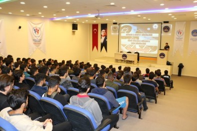 Üniversite Öğrencilerine 'Bilişim, Teknoloji Ve Siber Güvenlik' Konferansı Verildi