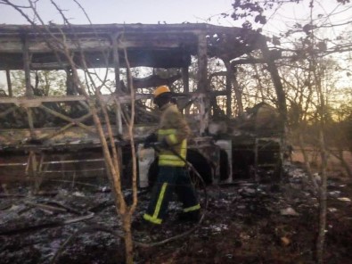 Zimbabve'de Otobüs Kazası Açıklaması En Az 42 Ölü