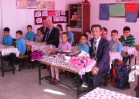 Kuyucak'ta En Çok Atık Pil Toplayan Okul Ve Öğrenciler Ödüllendirildi
