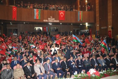 Azerbaycan Halk Cumhuriyeti'nin Kuruluşunun 100. Yılı Iğdır'da Kutlandı